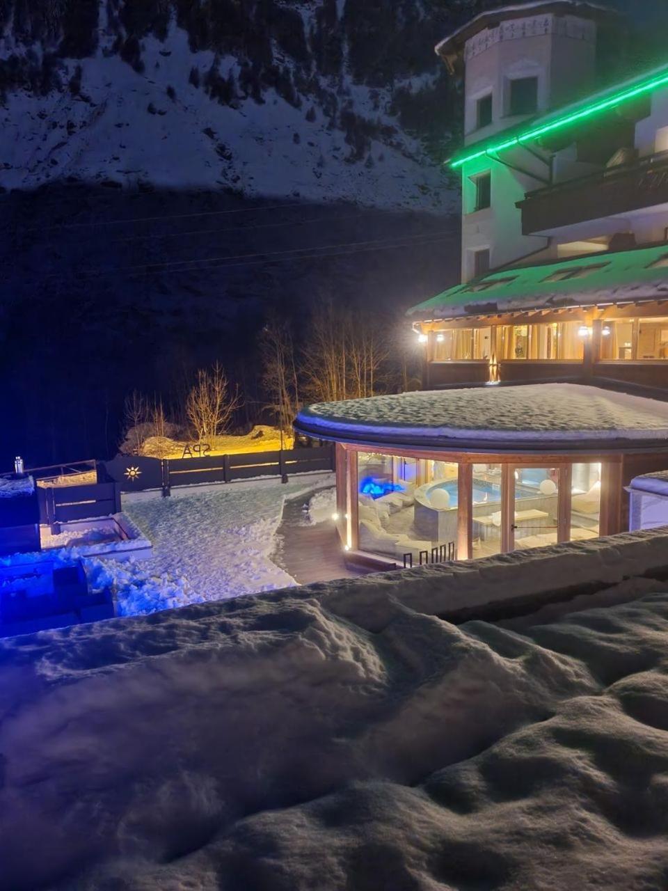 Alps Oriental Wellness Hotel Campodolcino Ngoại thất bức ảnh